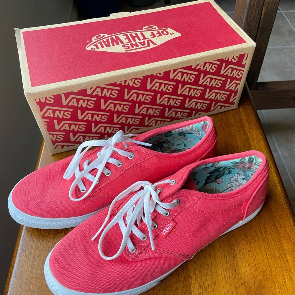 Vans Coral Atwood Low Tops 👟 - Picture 8 of 8